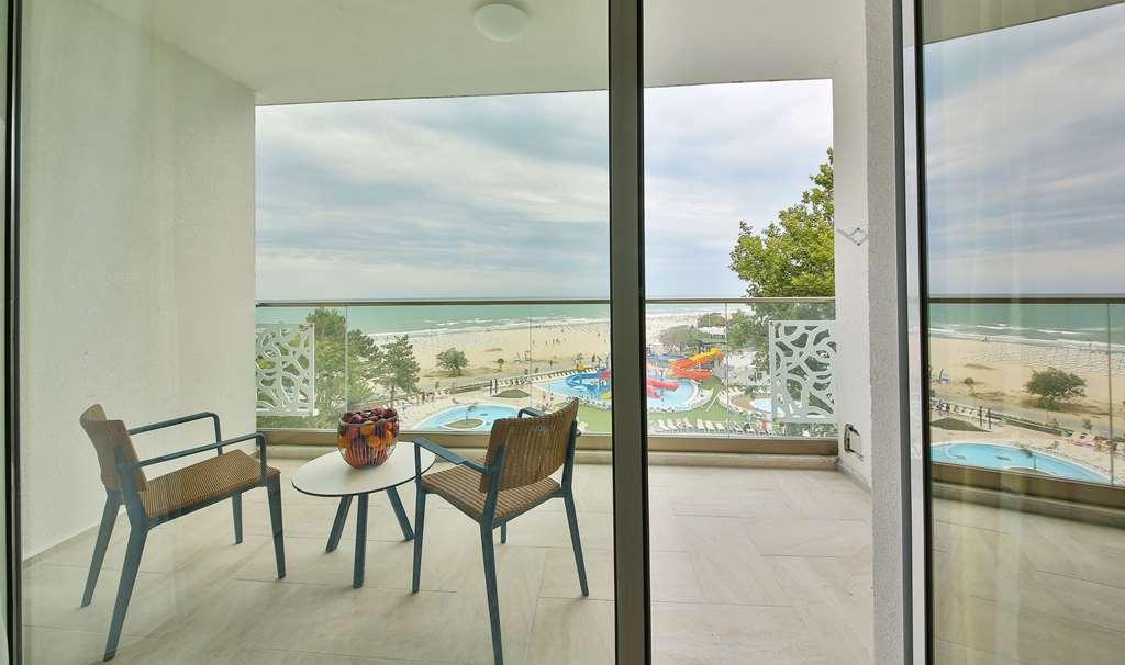 Maritim Hotel Paradise Blue Albena Værelse billede